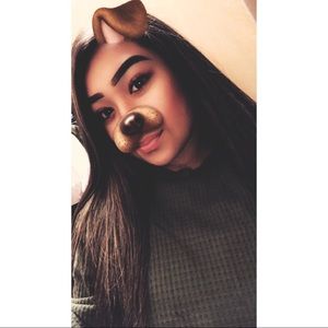 Meet your Posher, Evelyn